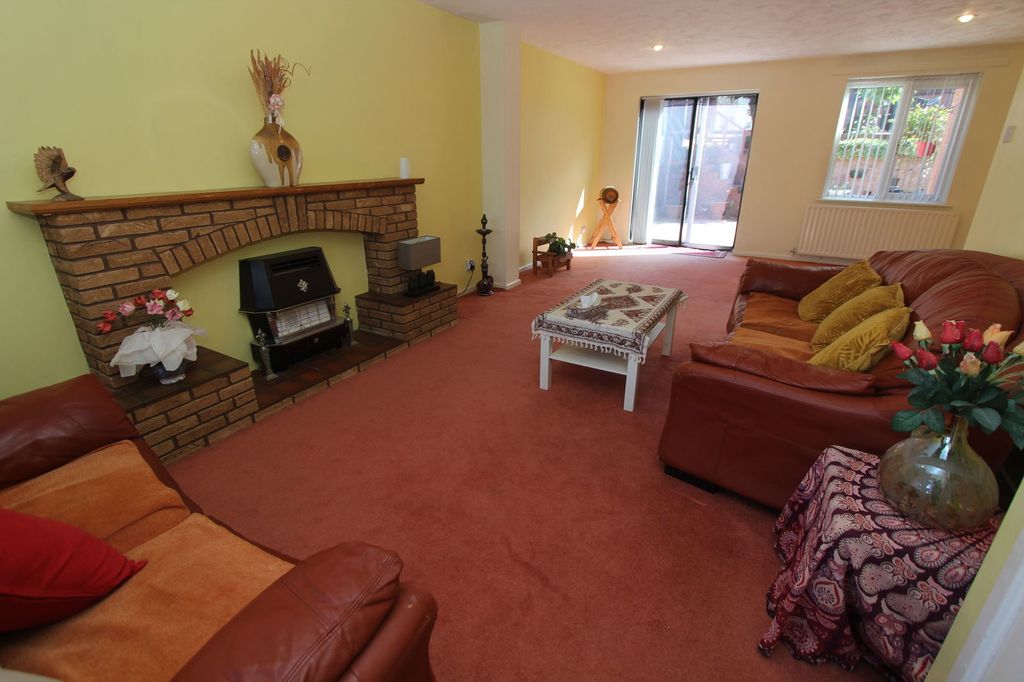 Additional image 7 of 5 bed detached house for saleNorth View Drive, Brierley Hill DY5