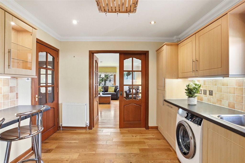 Additional image 7 of 3 bed flat for saleWemyss Court, Leapmoor Drive, Wemyss Bay, Inverclyde PA18