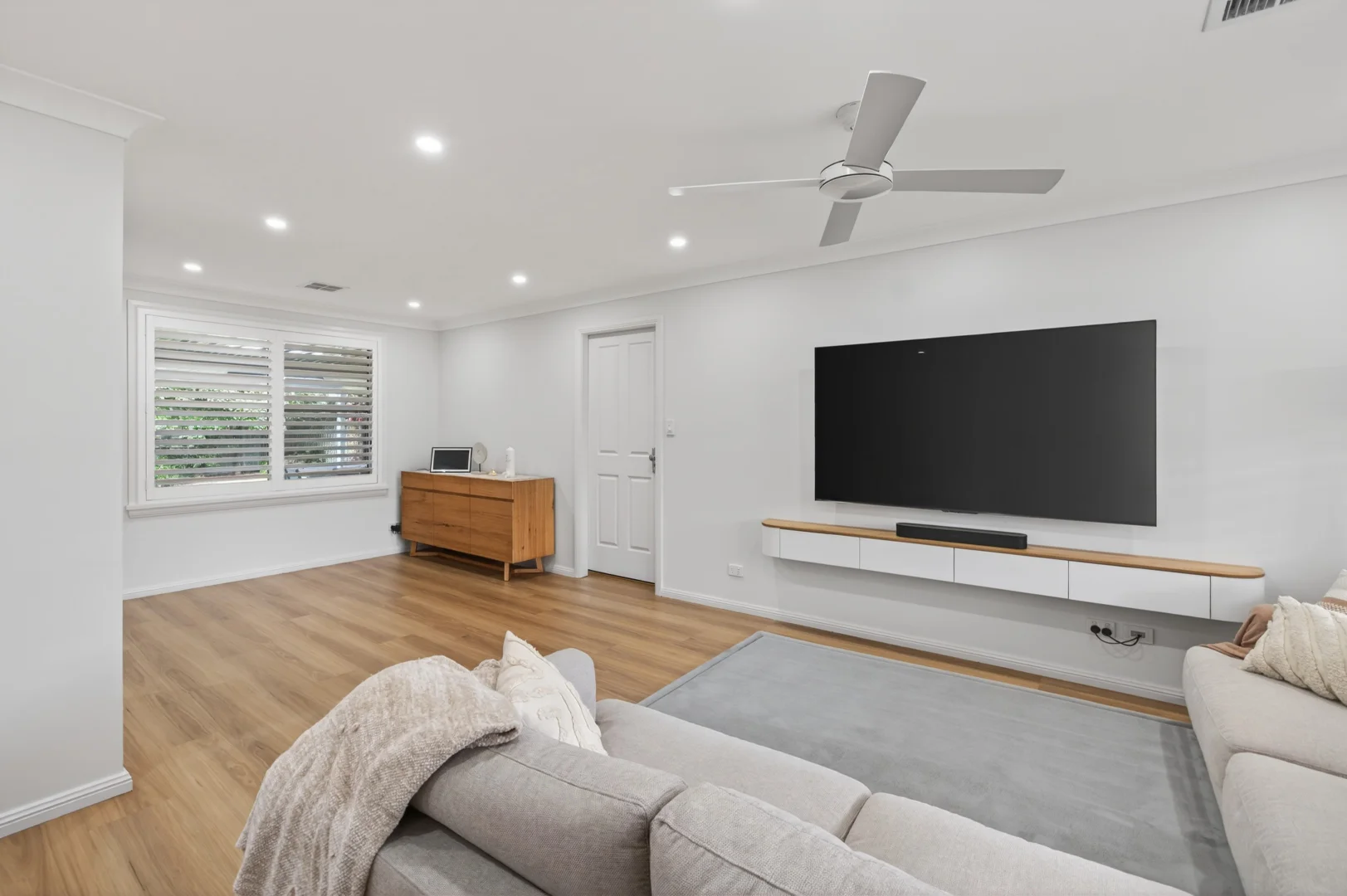 Additional image 4 of 19 Pinecrest Street, Winmalee NSW 2777