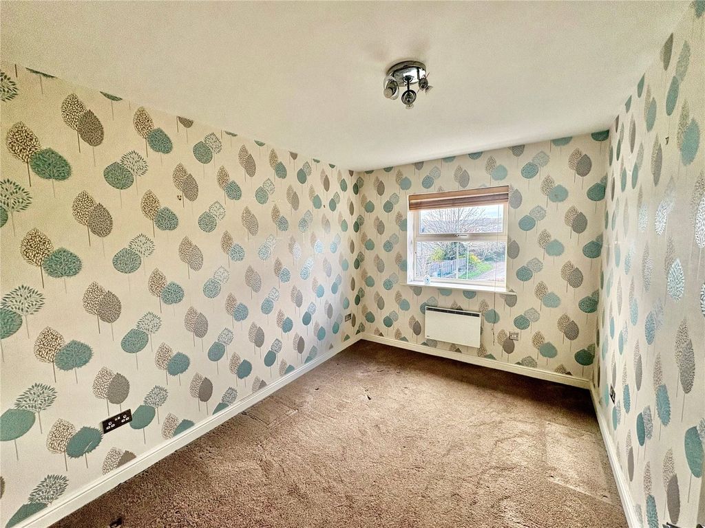 Additional image 4 of 2 bed flat for saleWinding Rise, Bailiff Bridge, Brighouse, West Yorkshire HD6