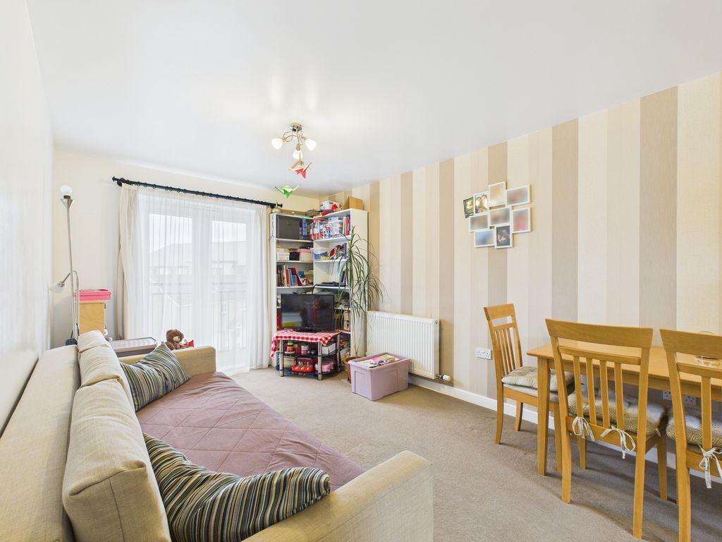 Additional image 6 of 2 bed flat for saleTeeswater Walk, Bridgwater TA6