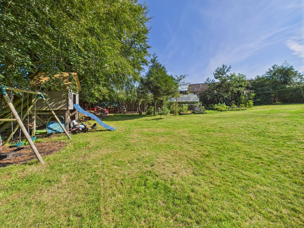 Additional image 27 of 5 bed bungalow for saleWoodhaven Little Blair Drive, Blairgowrie, Perthshire PH10