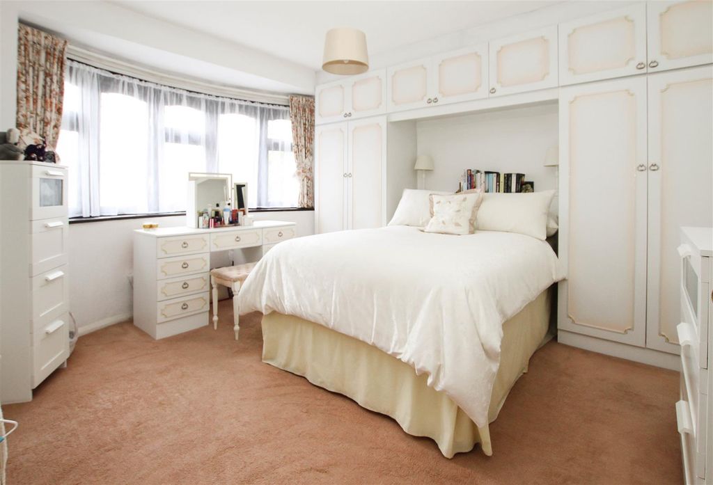 Additional image 10 of 3 bed detached bungalow for saleRushdene Road, Brentwood CM15