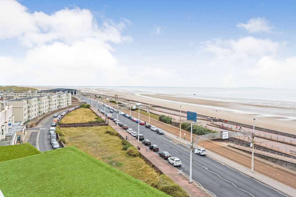 Additional image 15 of 1 bed flat for sale647-655 New South Promenade, Blackpool, Lancashire FY4