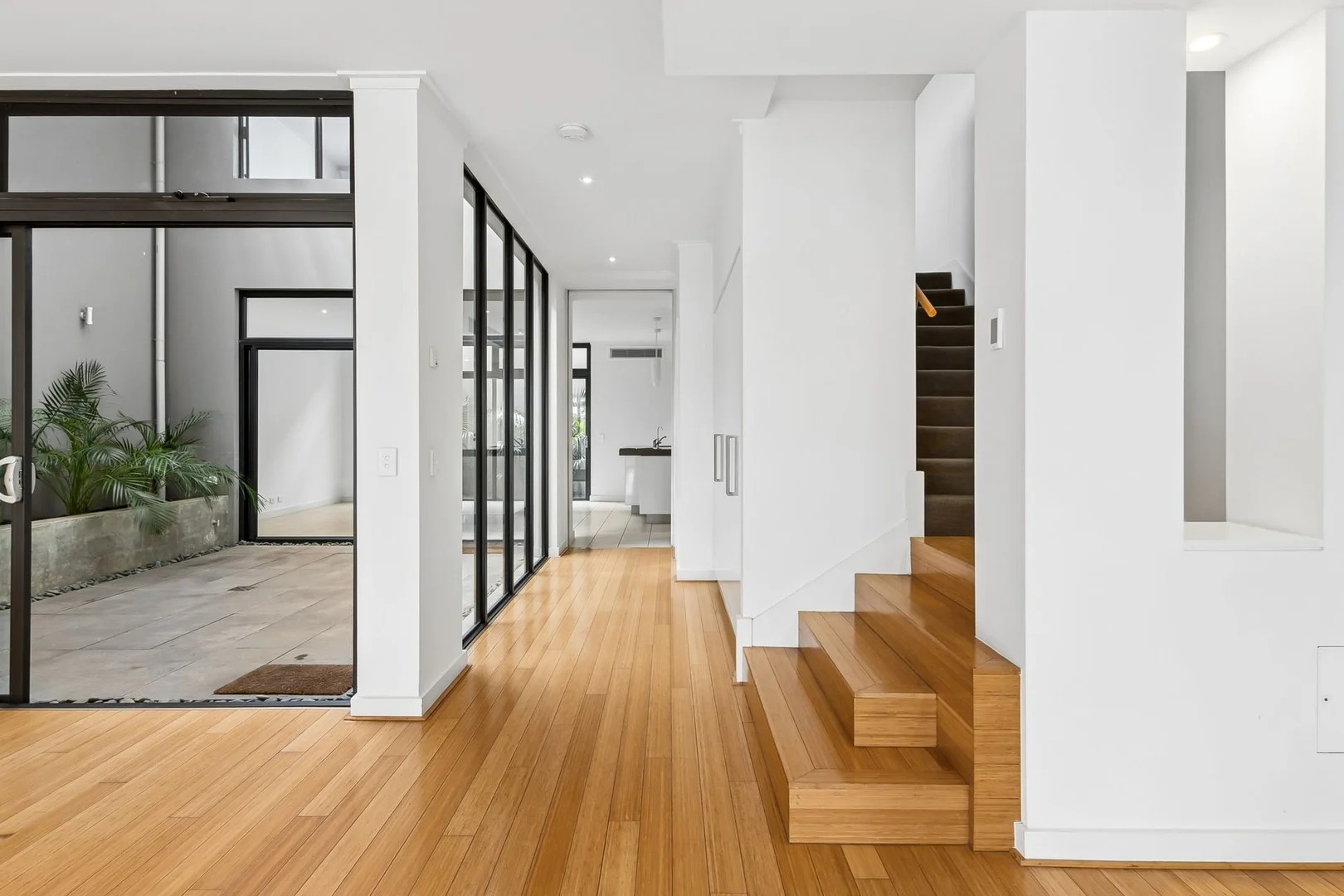 Additional image 22 of 8 Lupin Hill Grove, Nedlands WA 6009