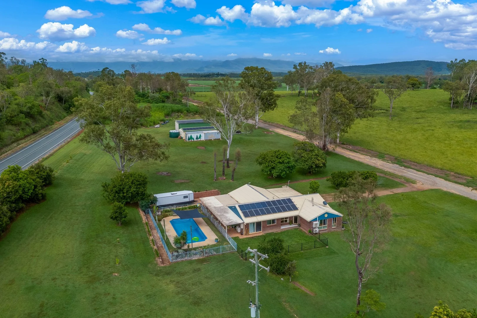 9539 Bruce Highway, Bloomsbury QLD 4799