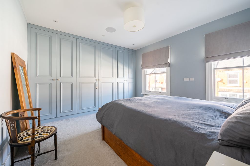 Additional image 10 of 4 bed detached house for saleYork Road, Brentford TW8