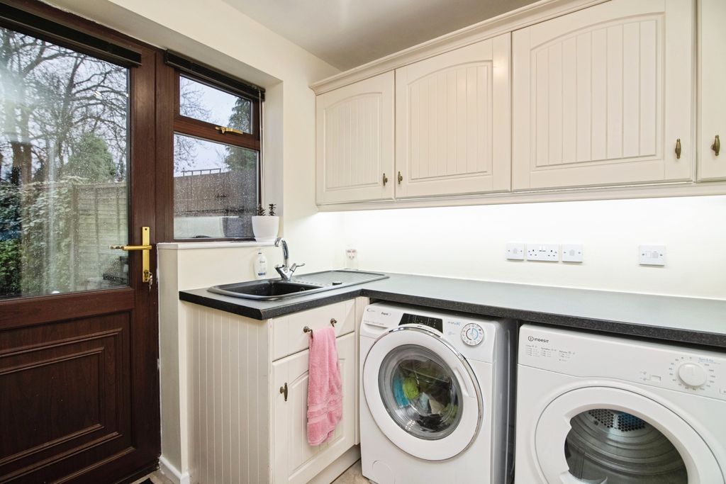 Additional image 6 of 5 bed detached house for saleTurners Lane, Brierley Hill DY5