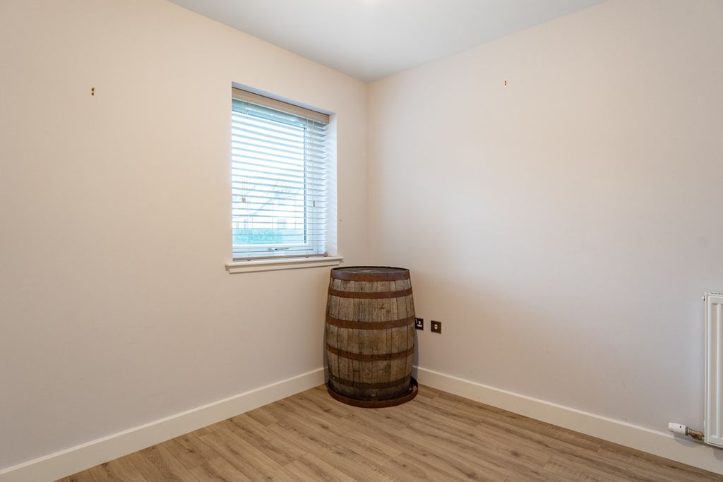 Additional image 16 of 2 bed flat for saleJasmine Drive, Elgin IV30