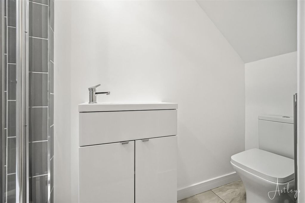 Additional image 13 of 2 bed flat for saleOverland Road., Mumbles, Swansea SA3