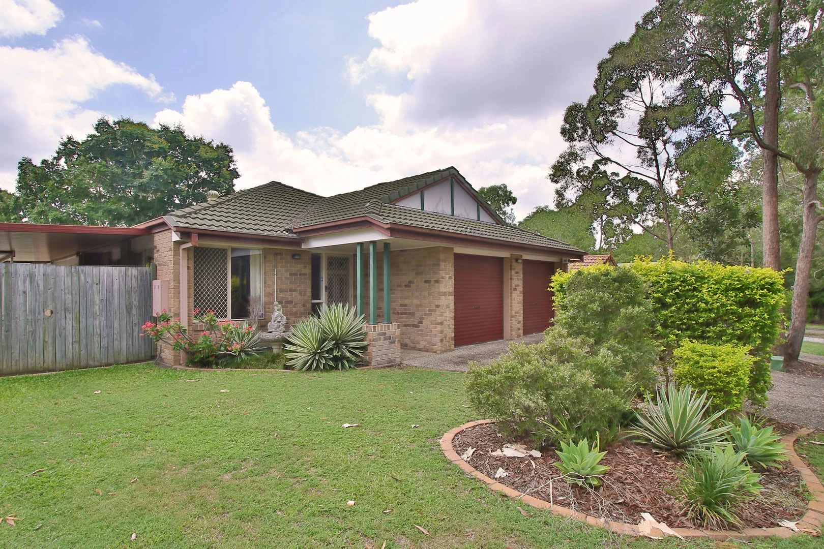 20 Brooklands Circuit, Forest Lake QLD 4078