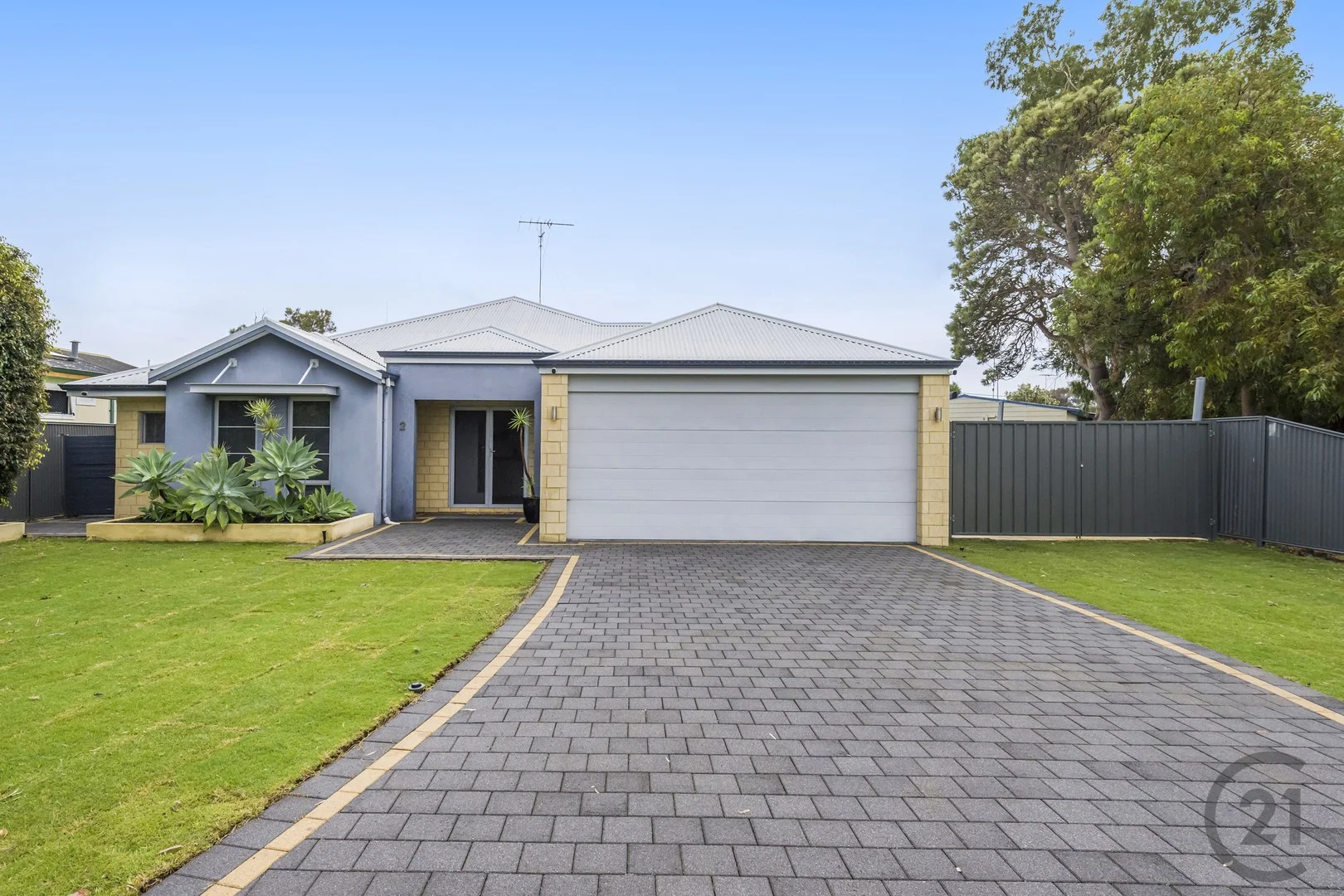 2 Flinders Street, Falcon WA 6210