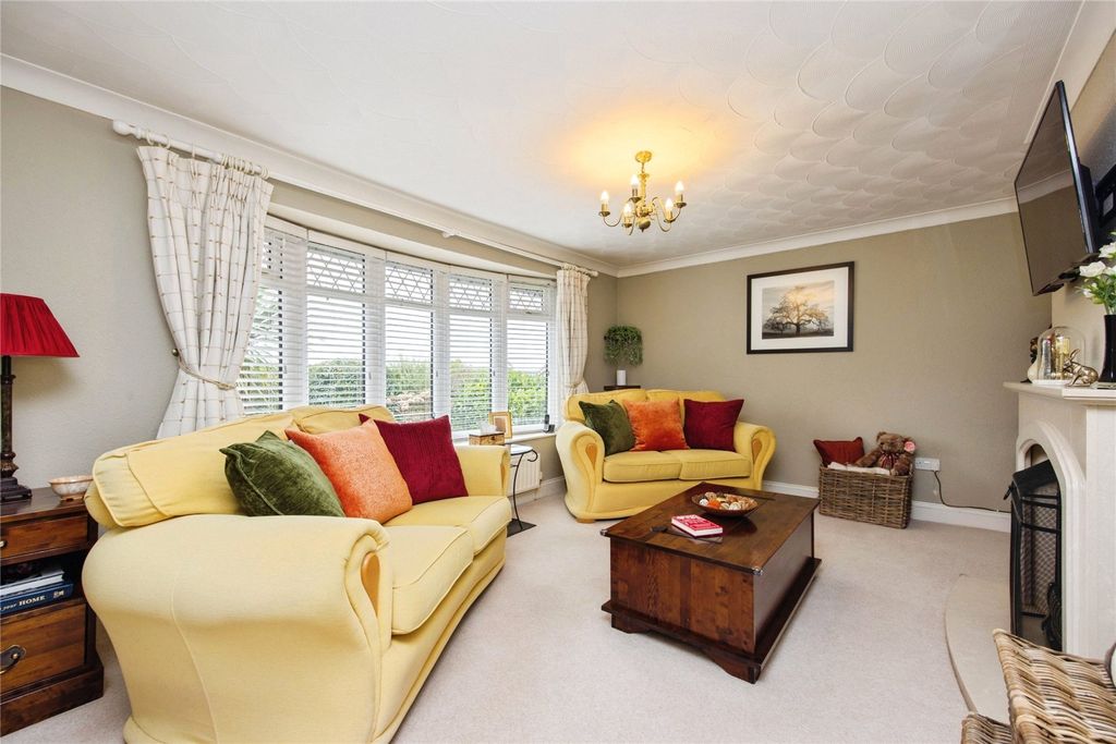Additional image 2 of 3 bed bungalow for saleWhitestone Road, Bodmin, Cornwall PL31