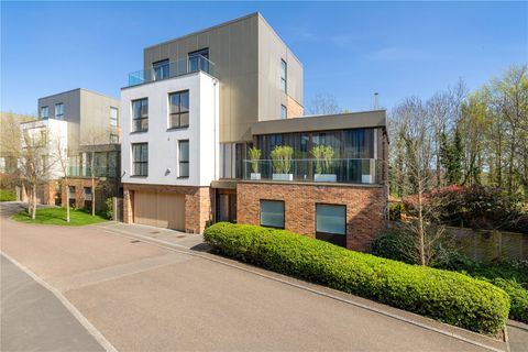 Plantation Avenue, Trumpington, Cambridge CB2