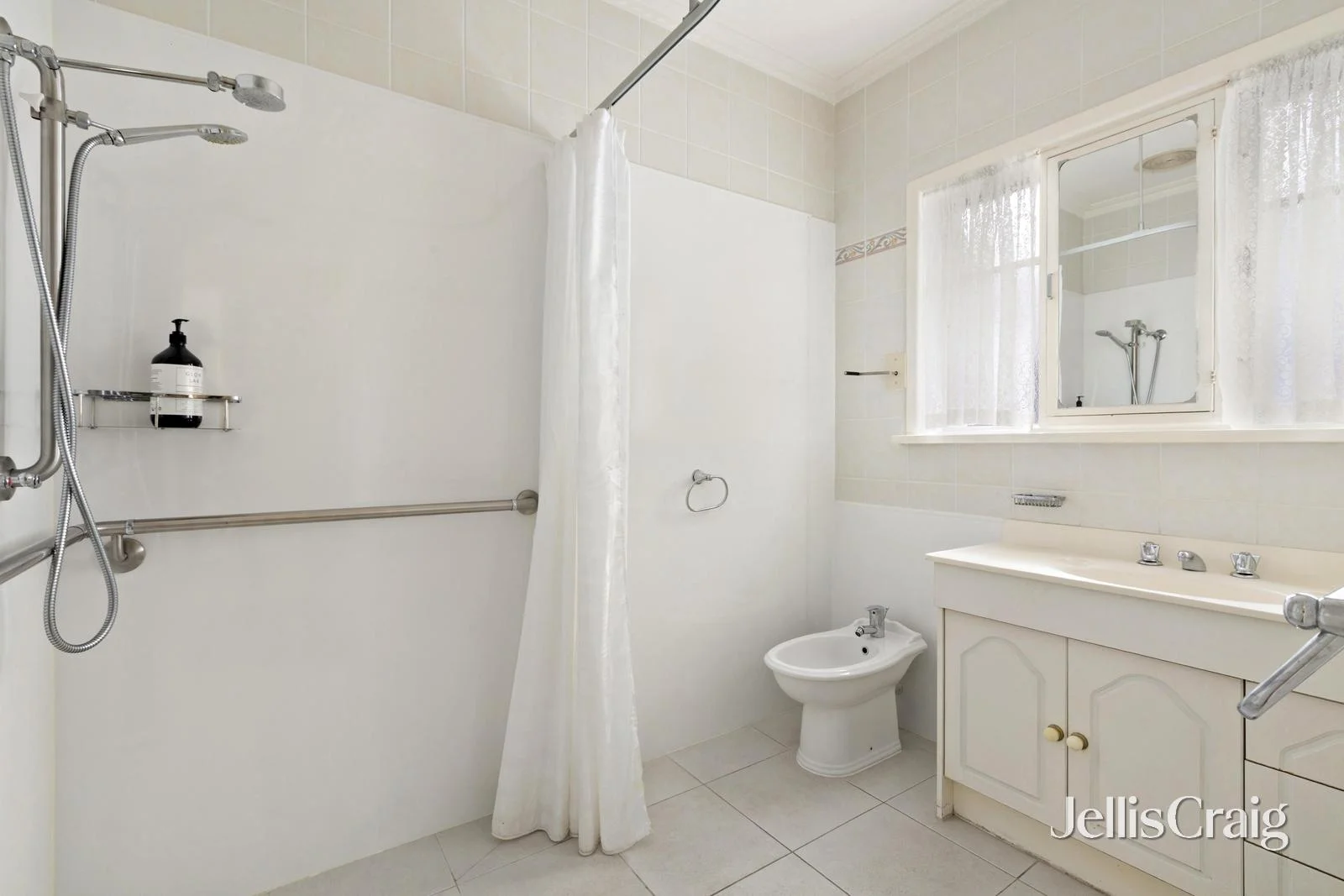 Additional image 7 of 37 St Raphael Street, Avondale Heights VIC 3034