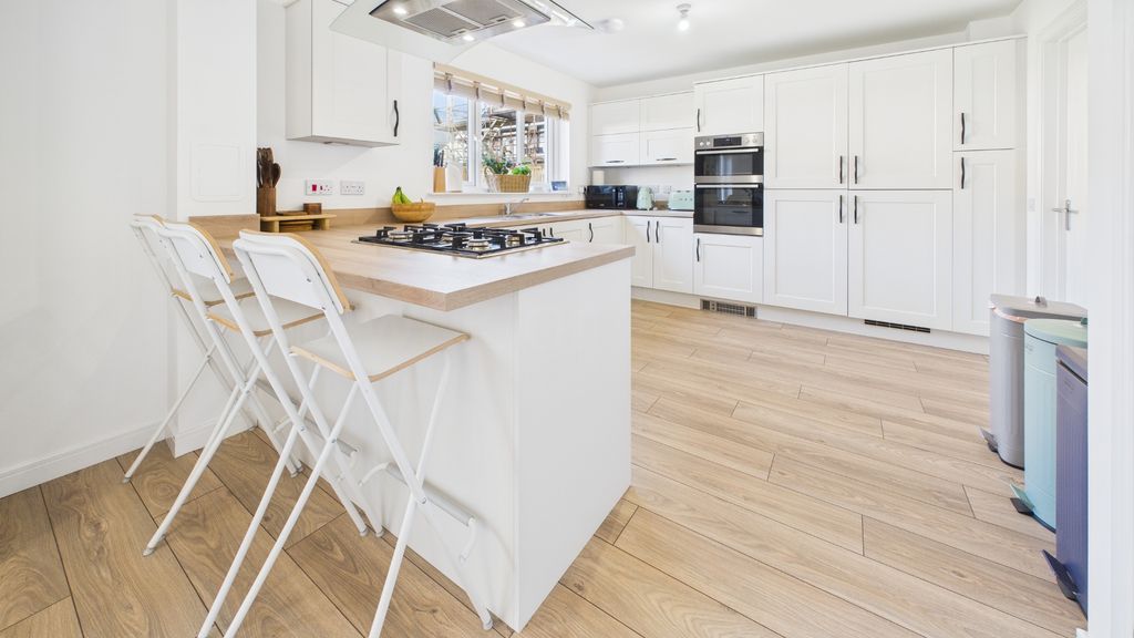 Additional image 4 of 4 bed detached house for saleColintraive Crescent, Bishopton PA7