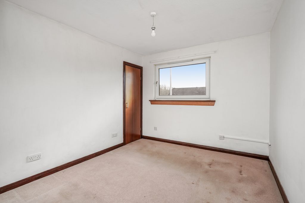 Additional image 7 of 2 bed flat for sale4 Westfield Court, Eskbank, Midlothian EH22