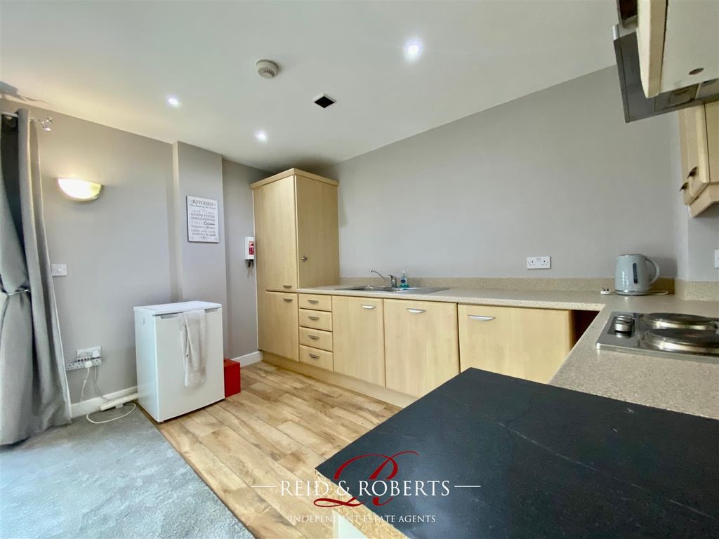 Additional image 7 of 2 bed flat for saleMeadow Court, Wrexham LL13