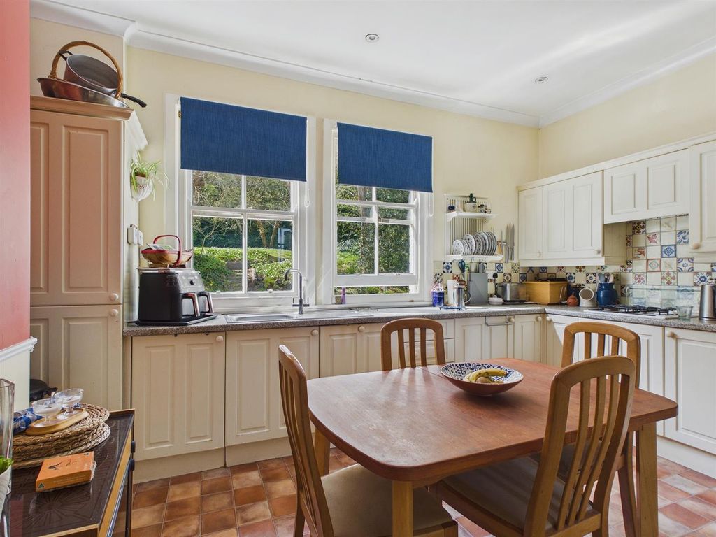 Additional image 11 of 3 bed flat for saleCowleigh Road, Malvern WR14