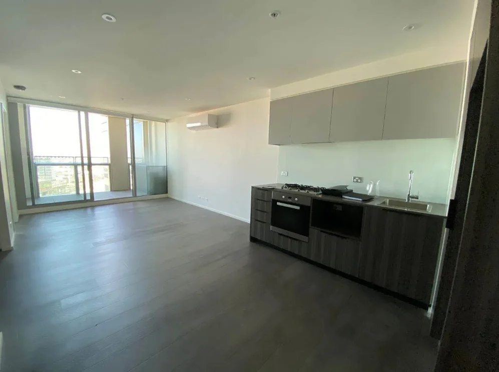 2508E/888 Collins Street, Docklands VIC 3008