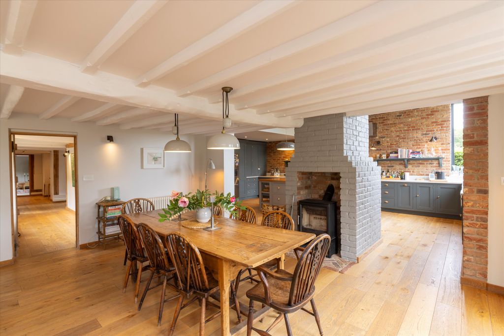 Additional image 2 of 7 bed detached house for saleStokke Common, Great Bedwyn, Marlborough, Wiltshire SN8