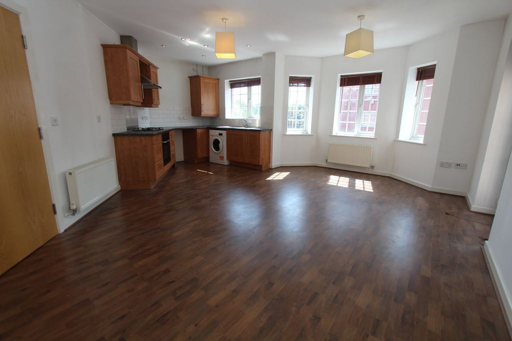 Additional image 3 of 2 bed flat for saleColumbus Avenue, Brierley Hill DY5