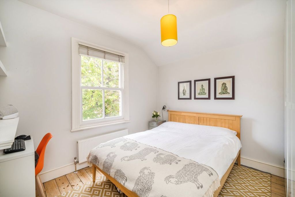 Additional image 4 of 3 bed terraced house for saleEastbourne Road, Brentford TW8