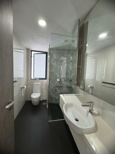 11 Leedon Heights photo 4