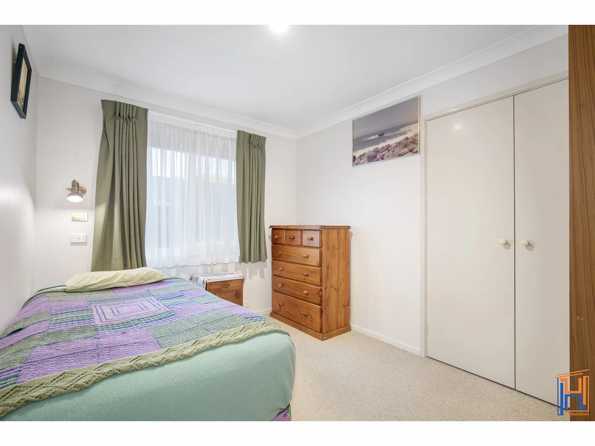 Additional image 8 of 36 Crest Road, Armidale NSW 2350