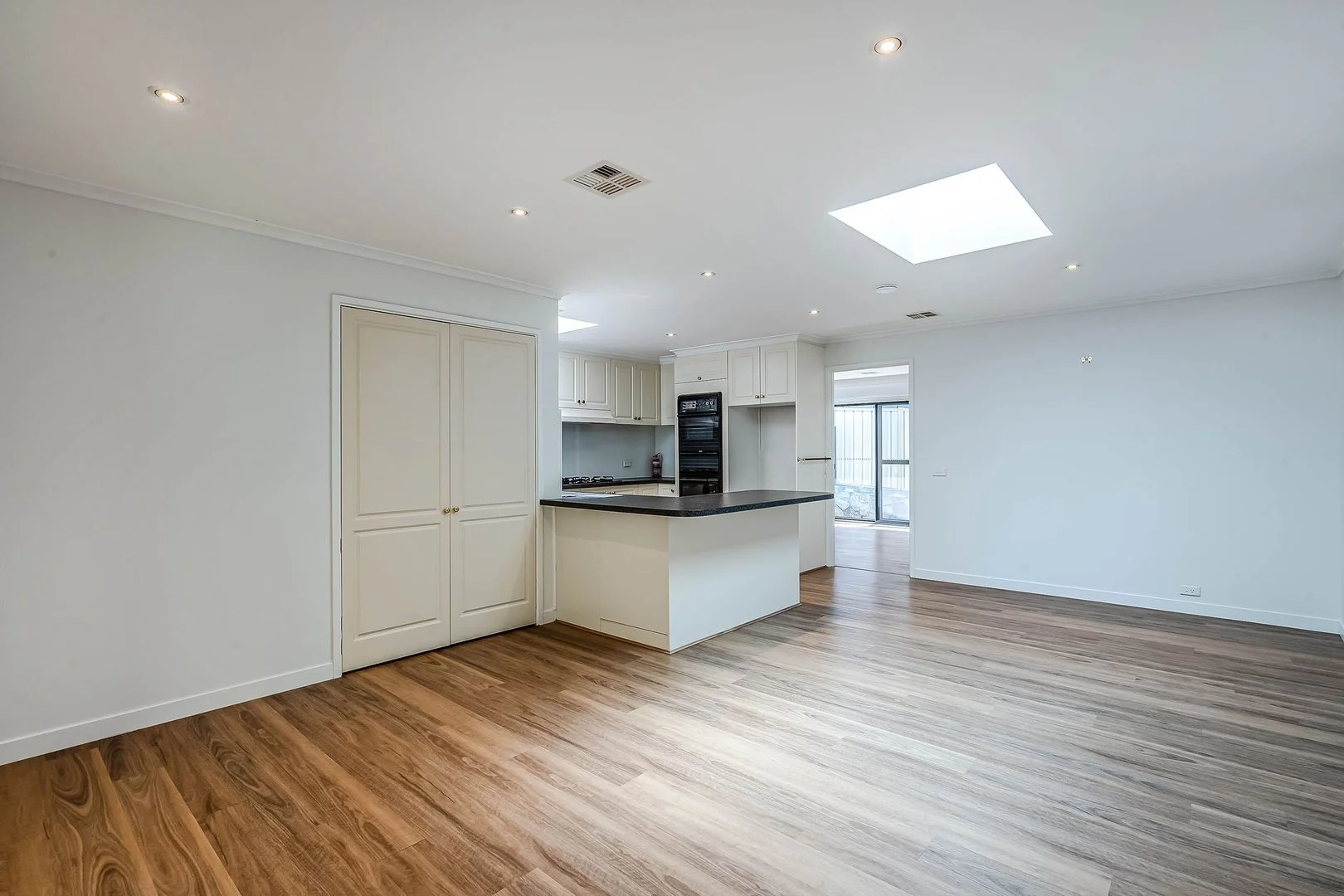 Additional image 4 of 34 Castleton Crescent, Gowrie ACT 2904