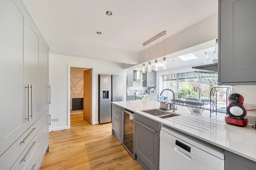 Additional image 5 of 4 bed semi-detached house for saleSutton Place, Brockenhurst SO42