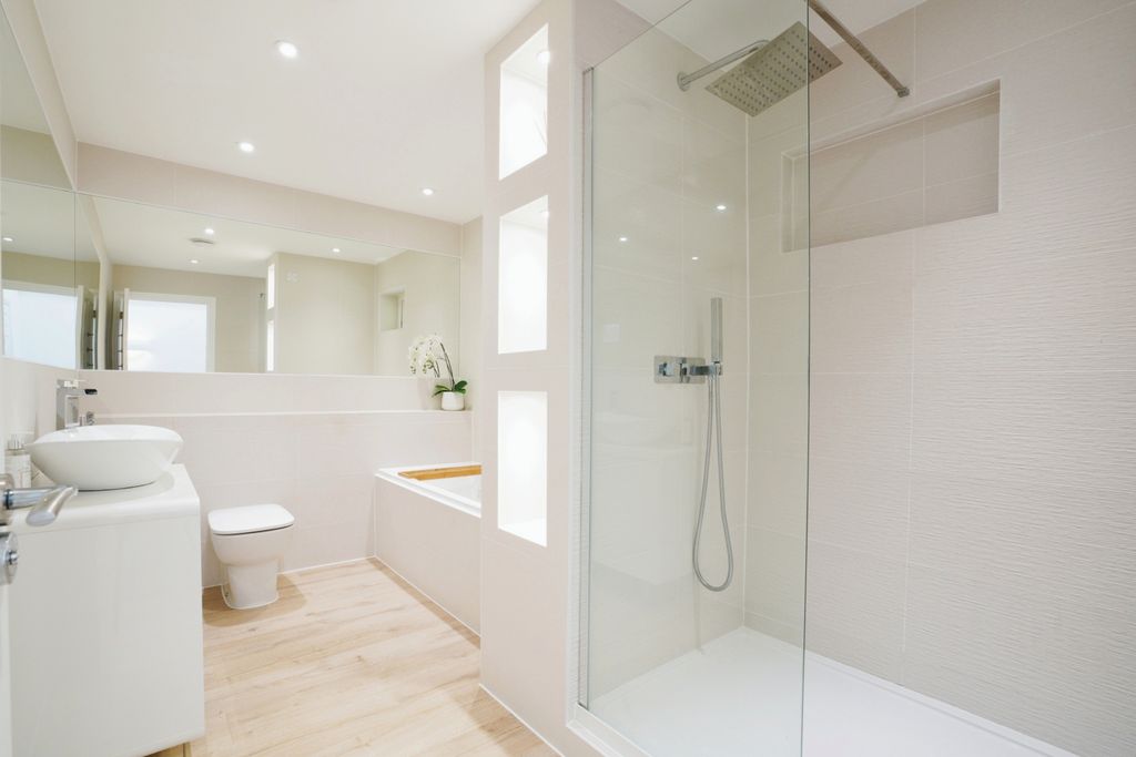 Additional image 8 of 4 bed detached house for saleBoxwell Park, Bodmin, Cornwall PL31