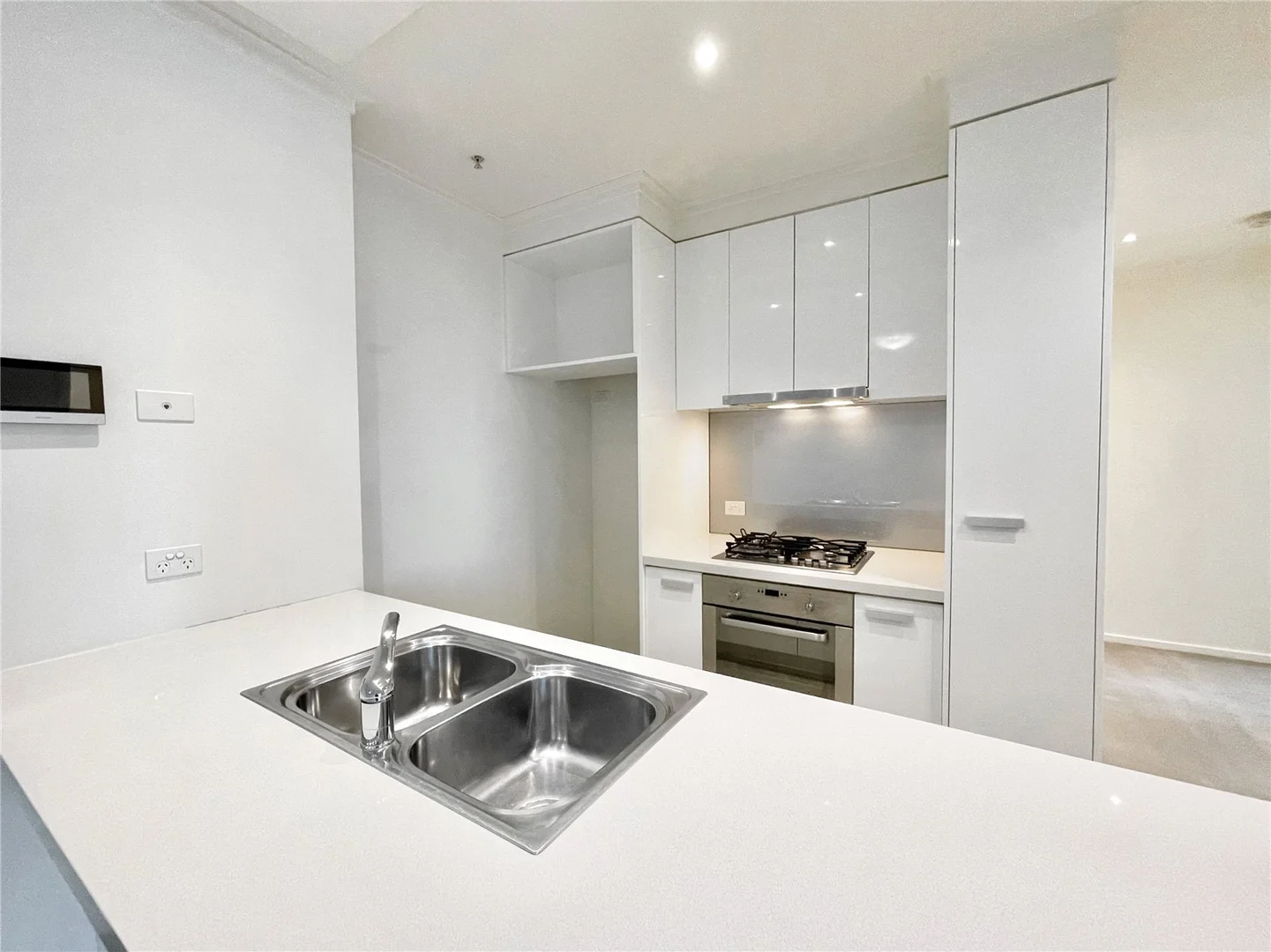Additional image 2 of 1206/180 City Road, Southbank VIC 3006