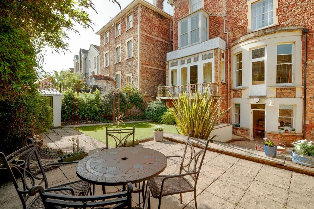 Additional image 17 of 3 bed flat for salePembroke Road, Clifton, Bristol BS8