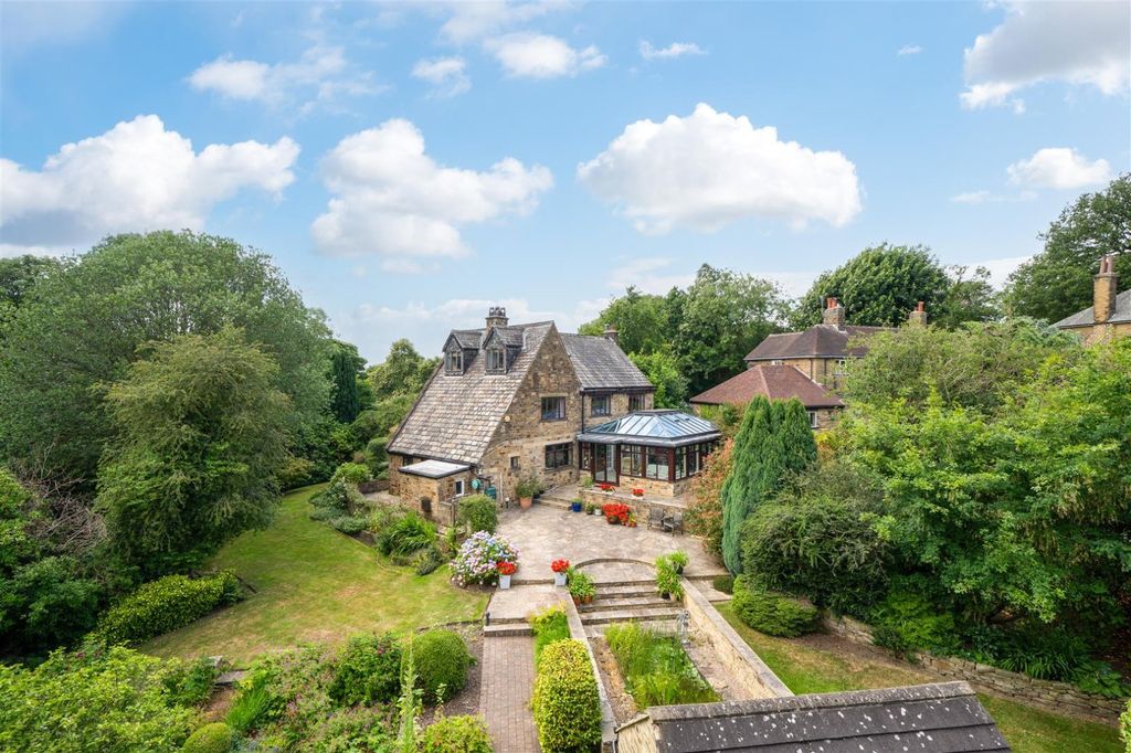 Additional image 25 of 6 bed detached house for saleAcacia Park Drive, Apperley Bridge, West Yorkshire BD10