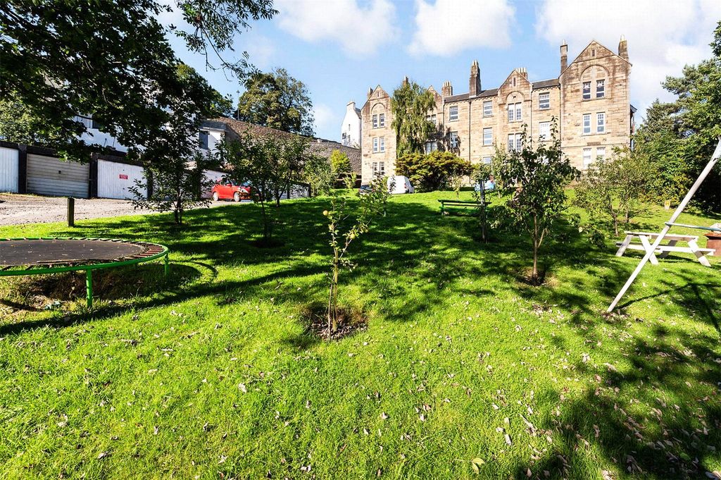 3 bed flat for saleCastle Court, Stirling, Stirlingshire FK8