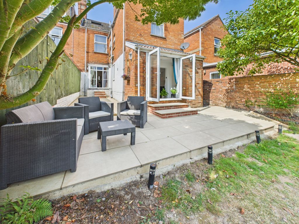 Additional image 24 of 5 bed semi-detached house for saleTaunton Road, Bridgwater TA6