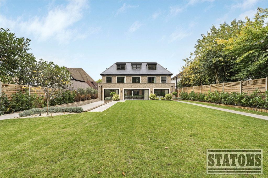 Additional image 33 of 5 bed detached house for saleBarham Avenue, Elstree, Borehamwood, Hertfordshire WD6