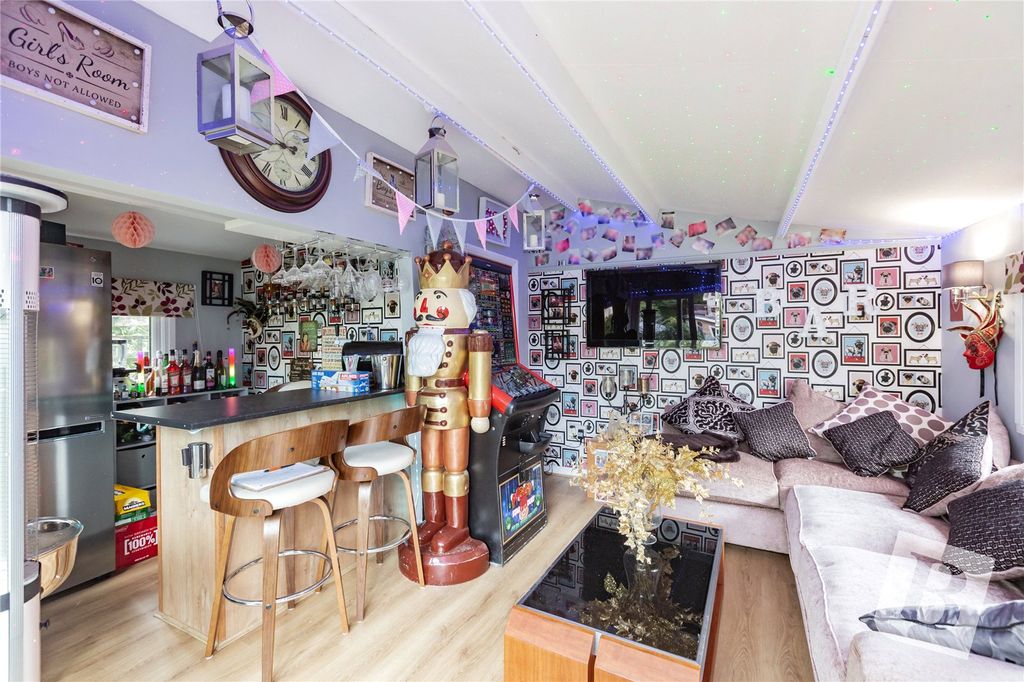 Additional image 30 of 5 bed detached house for saleOaklands Close, Braintree, Essex CM77