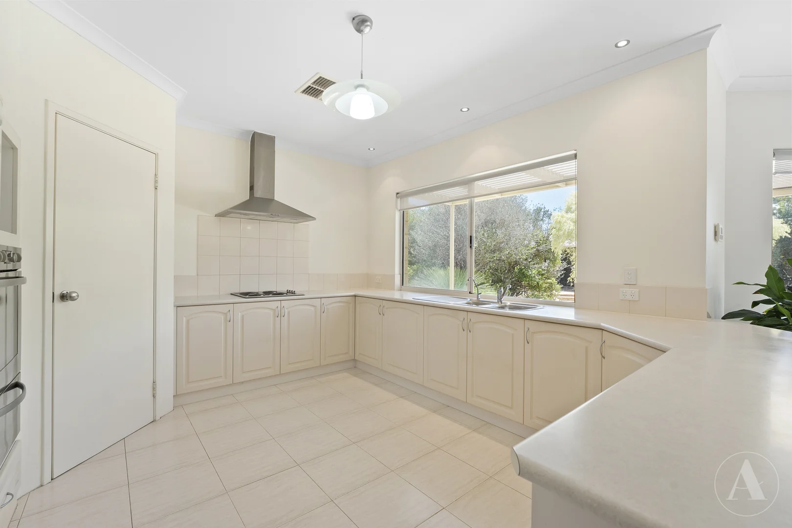 Additional image 8 of 90 Robinson Road, Wandi WA 6167