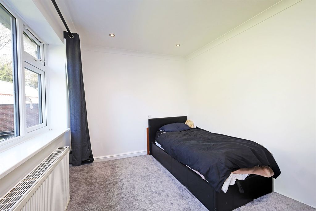 Additional image 18 of 3 bed bungalow for saleGarfits Lane PE21