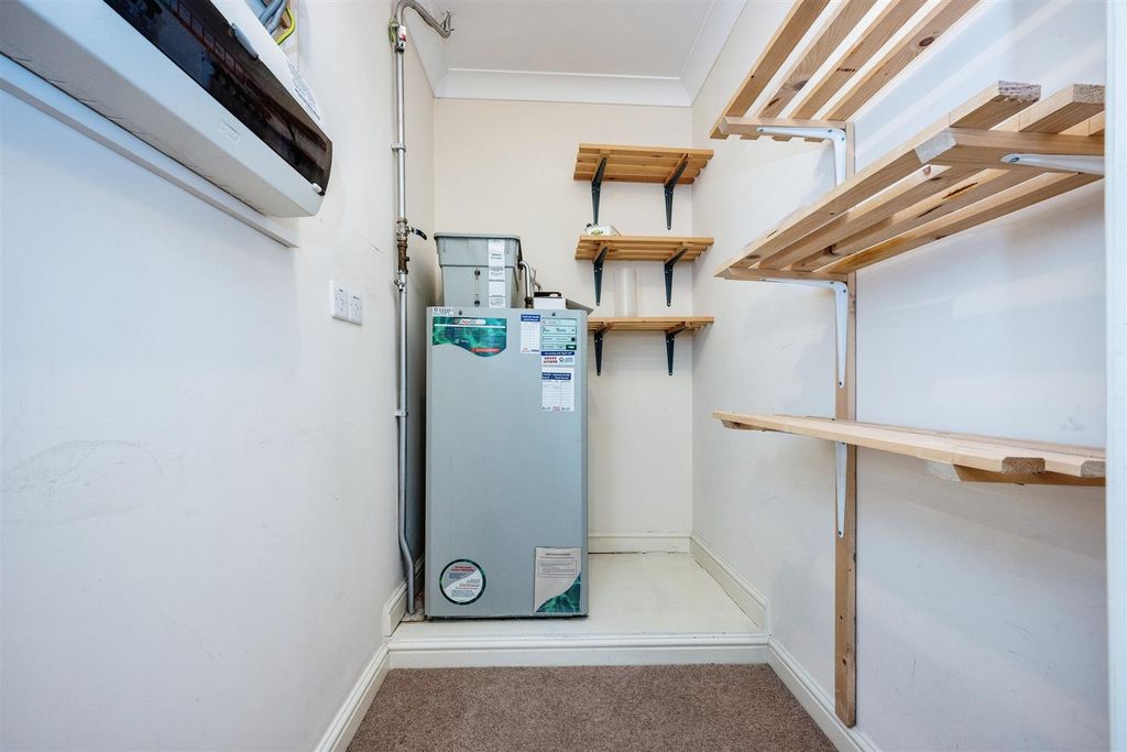 Additional image 12 of 1 bed flat for saleSt Rumbolds Court, Buckingham Road, Brackley NN13