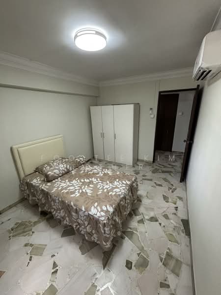 263 Jurong East Street 24