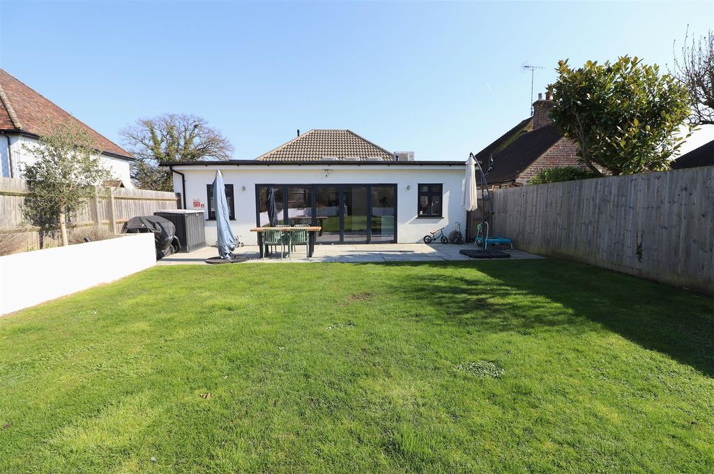 Additional image 32 of 3 bed detached bungalow for saleTheobald Street, Borehamwood WD6