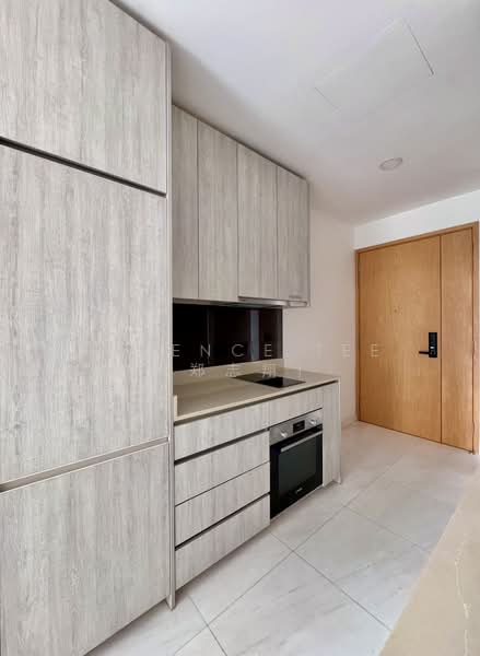 12 Amber Road photo 5