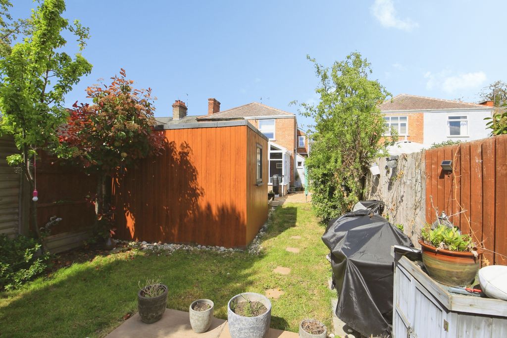 Additional image 18 of 3 bed semi-detached house for saleQueens Walk, Peterborough PE2