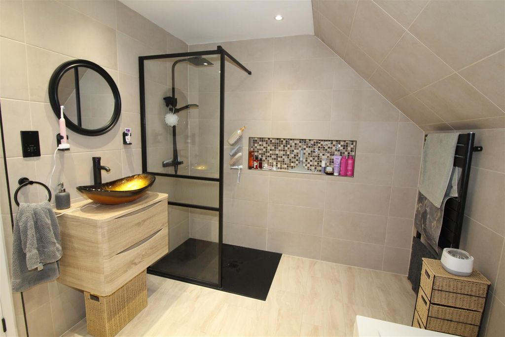 Additional image 37 of 4 bed semi-detached house for saleBryn Road, Pontllanfraith, Blackwood NP12