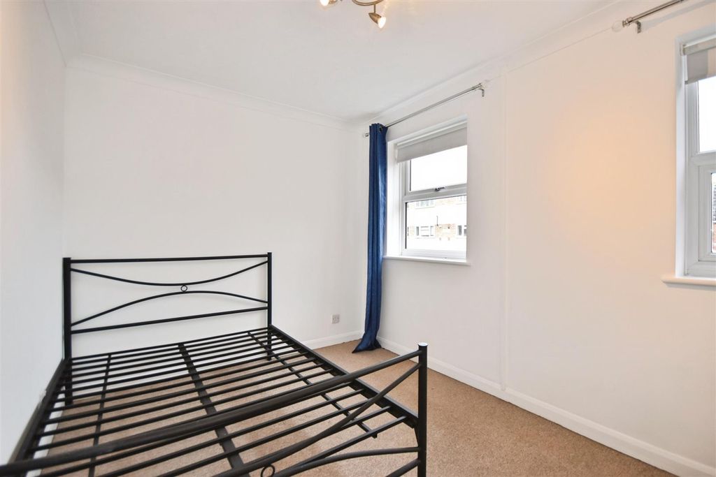 Additional image 10 of 1 bed terraced house for saleManor Vale, Brentford TW8