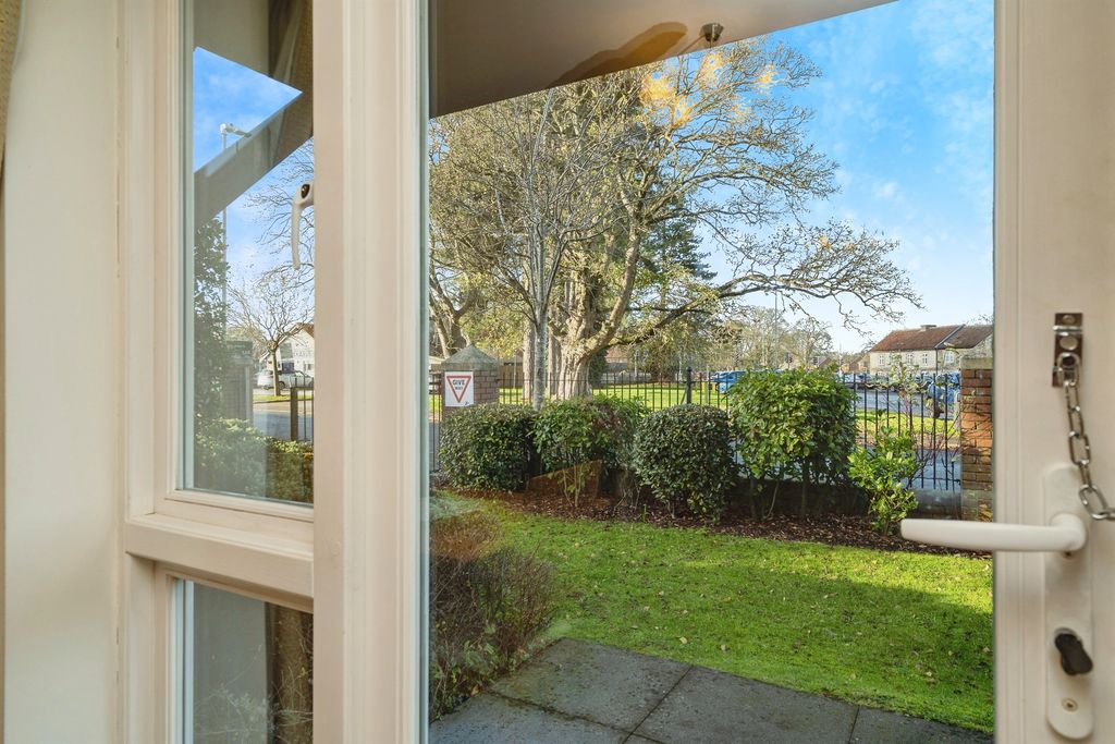 Additional image 16 of 2 bed flat for saleHanbury Court, Thetford IP24