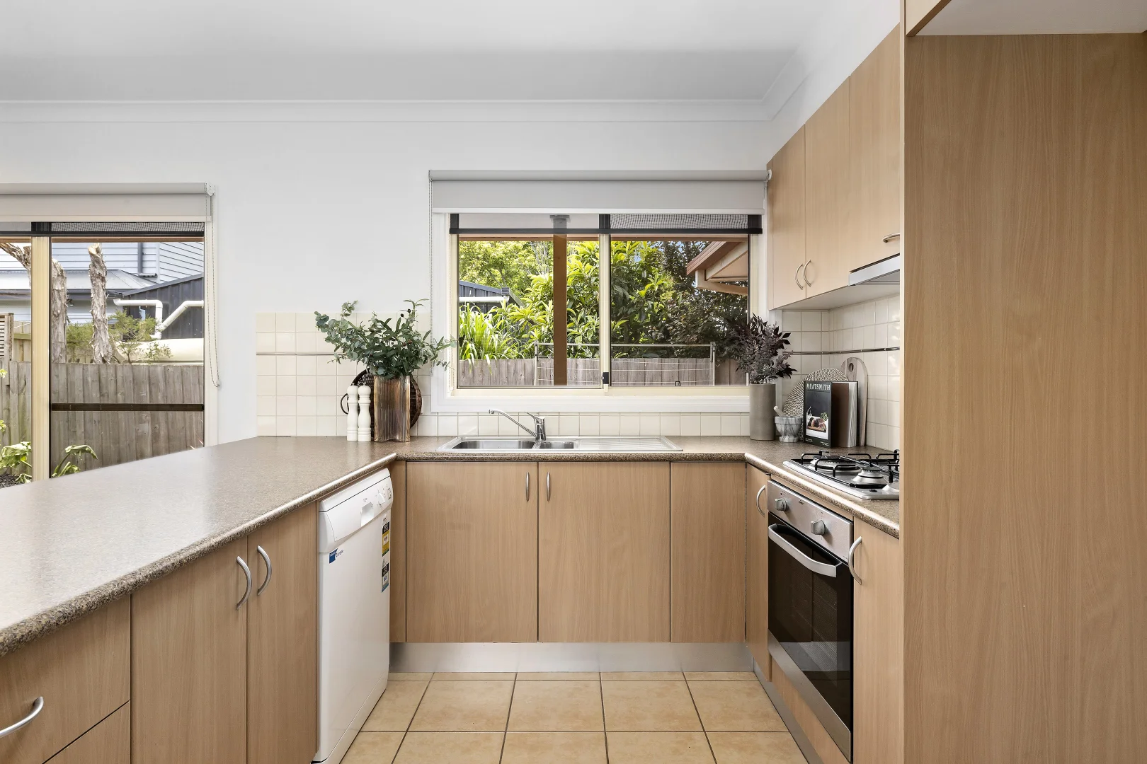 Additional image 7 of 4/49 Seacombe Street, Dromana VIC 3936